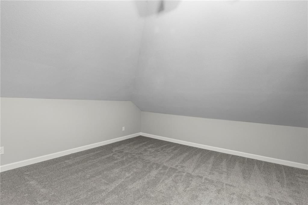 1000 Woodcliffe Drive — photo 34