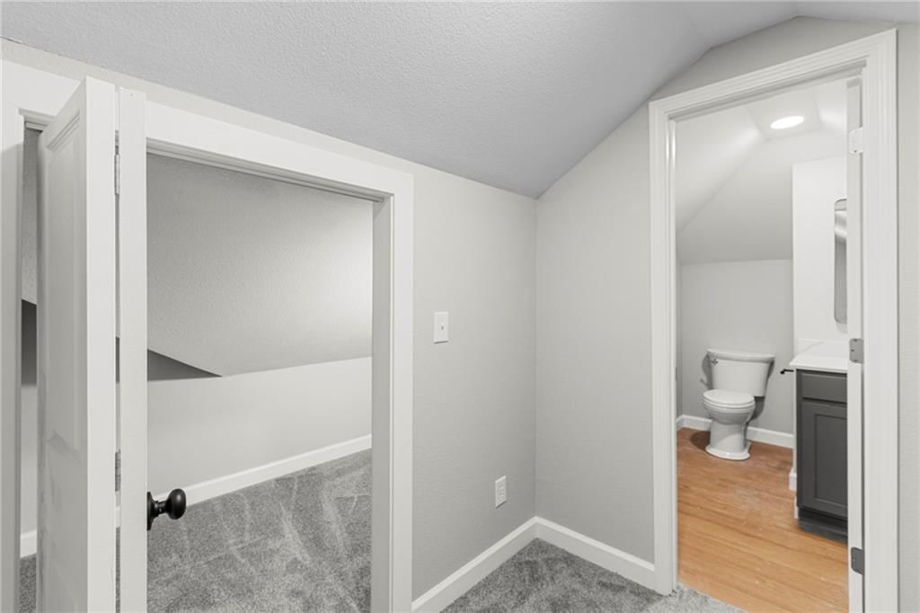 1000 Woodcliffe Drive — photo 35