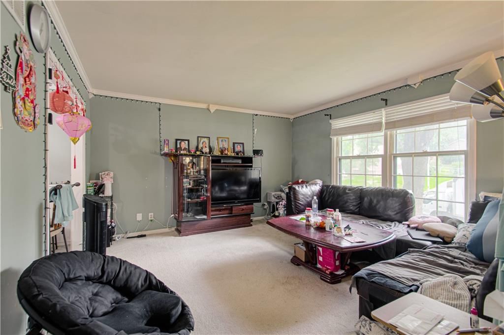 Photo 6 of 22 - 7632 Milrey Drive