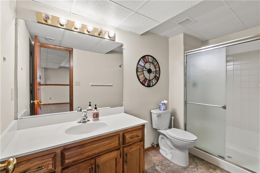 Photo 28 of 33 - 17014 E 45th Street S