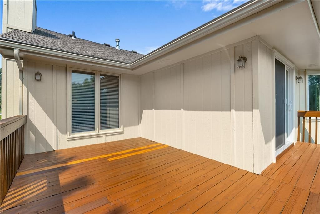 Photo 29 of 34 - 2403 Ashurst Drive