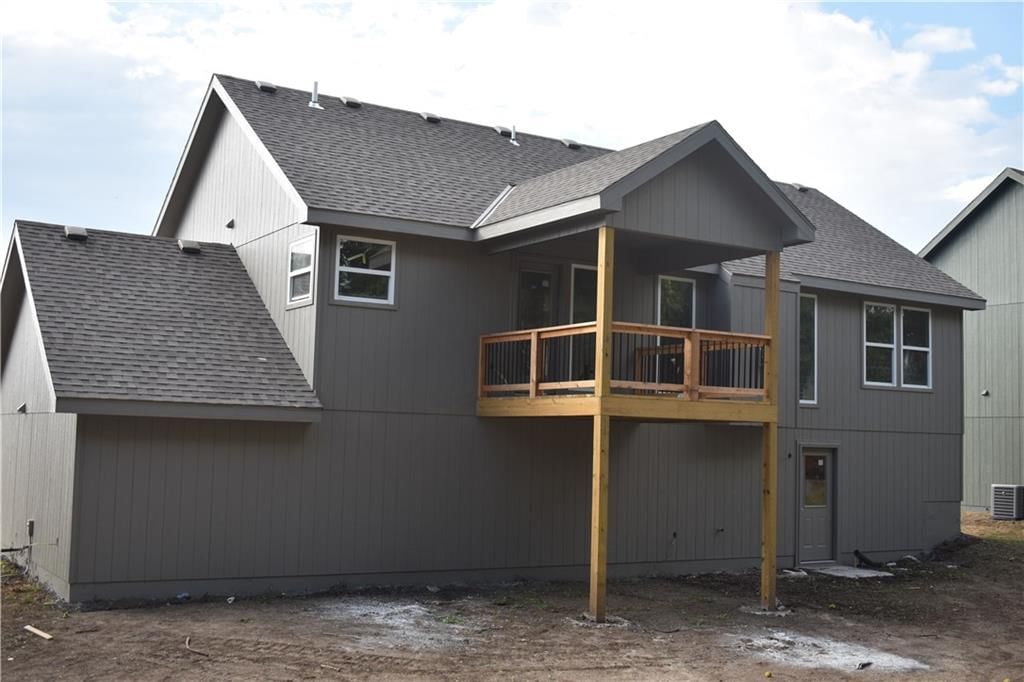 1205 Noah Lane — photo 3