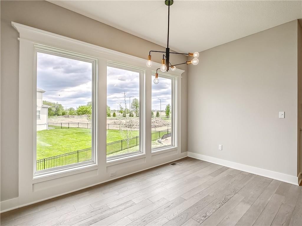 9323 Pickering Street — photo 14