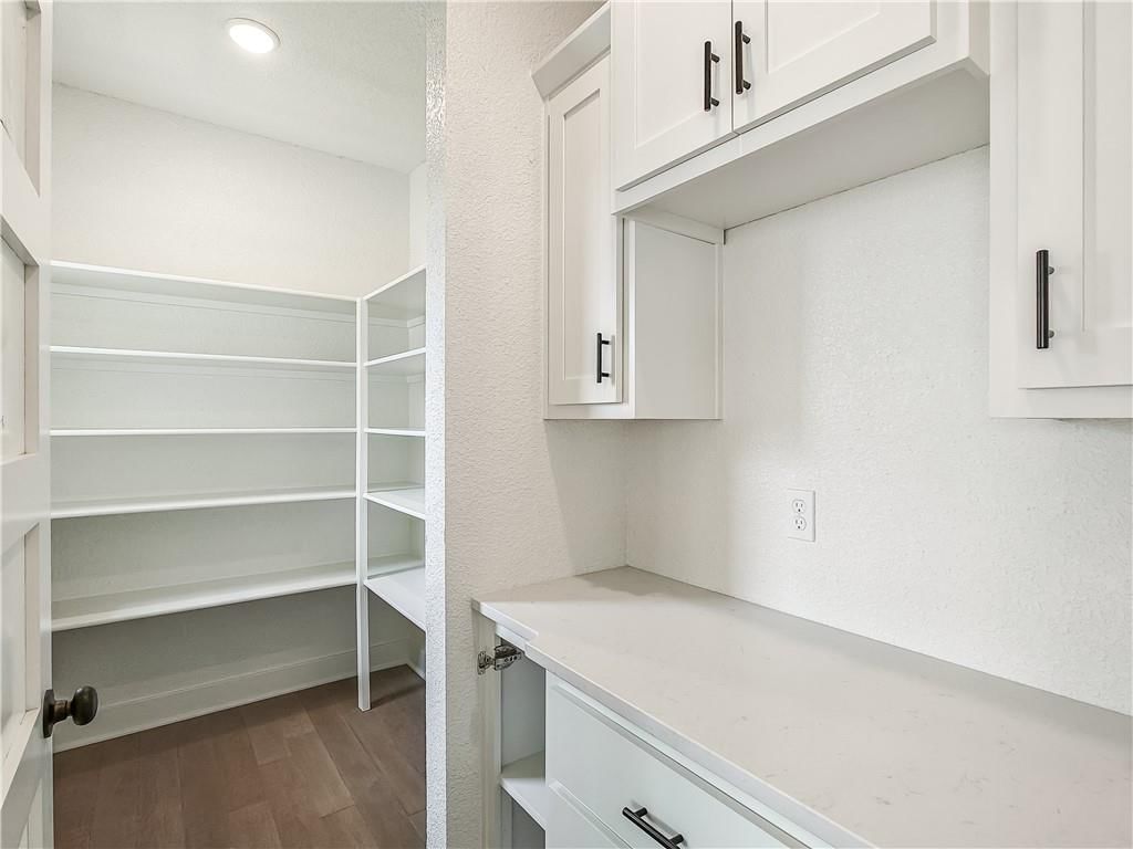 9323 Pickering Street — photo 16