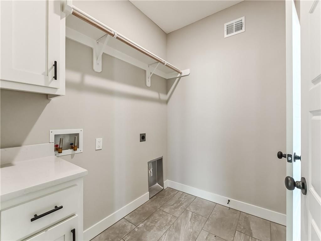 9323 Pickering Street — photo 33