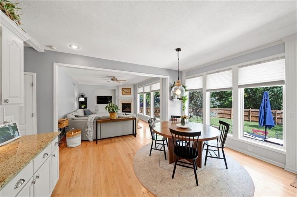 Photo 7 of 27 - 15765 S Stagecoach Drive