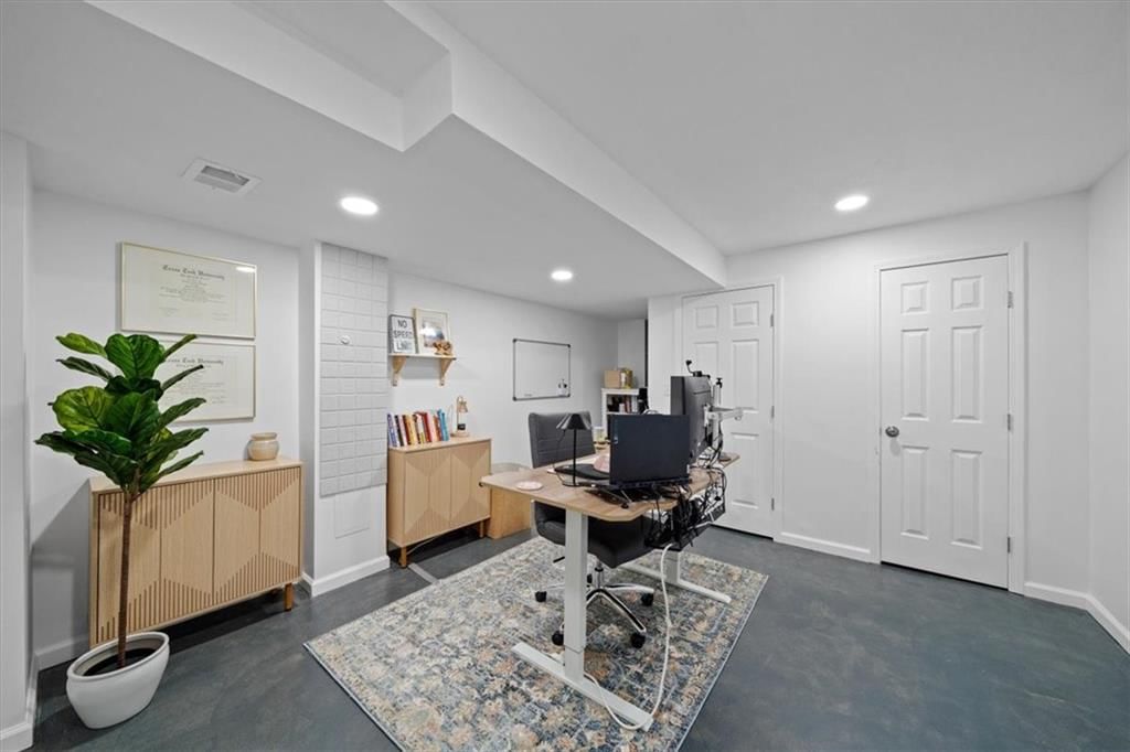 Photo 25 of 27 - 15765 S Stagecoach Drive
