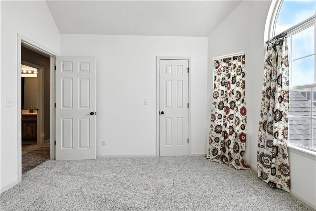 1425 NE Stonewood Drive — photo 25