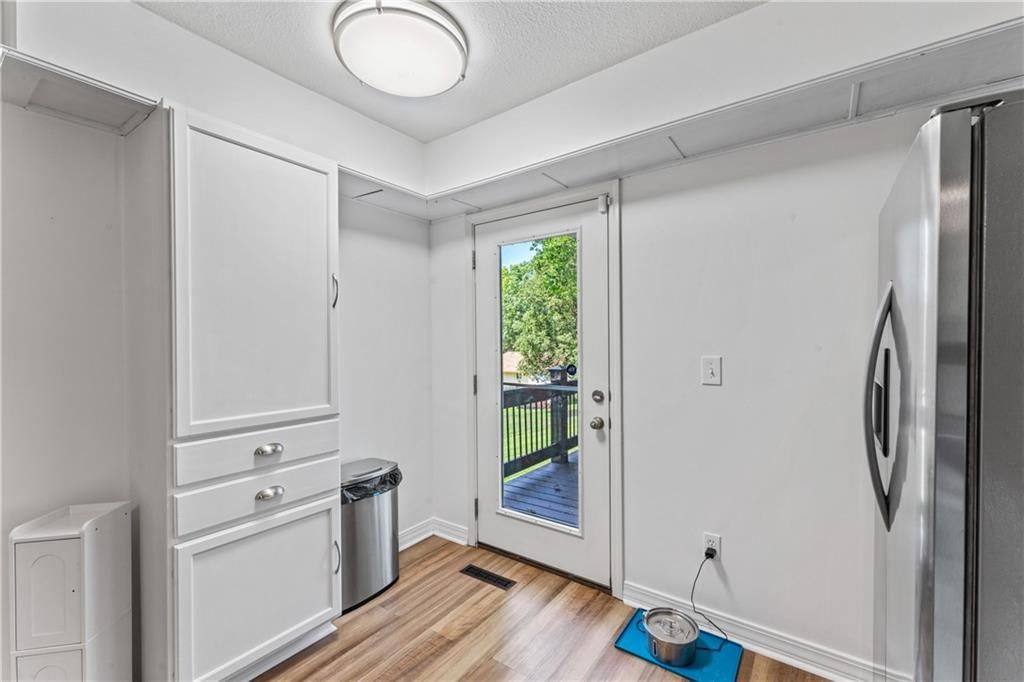 1320 SE Knights Bridge Street — photo 14