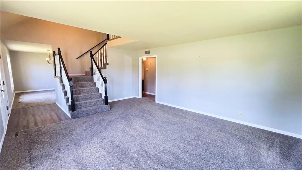 Photo 9 of 55 - 501 Meadow Lane N/A