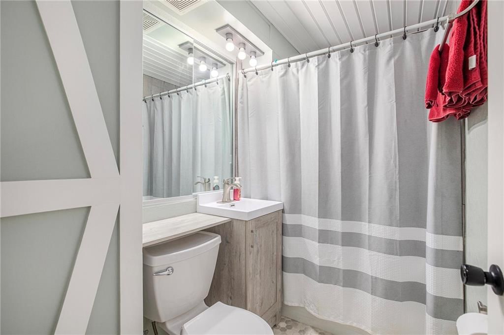 1321 NE 44th Street — photo 14