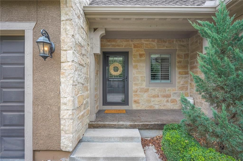 14744 Meadow Lane — photo 4