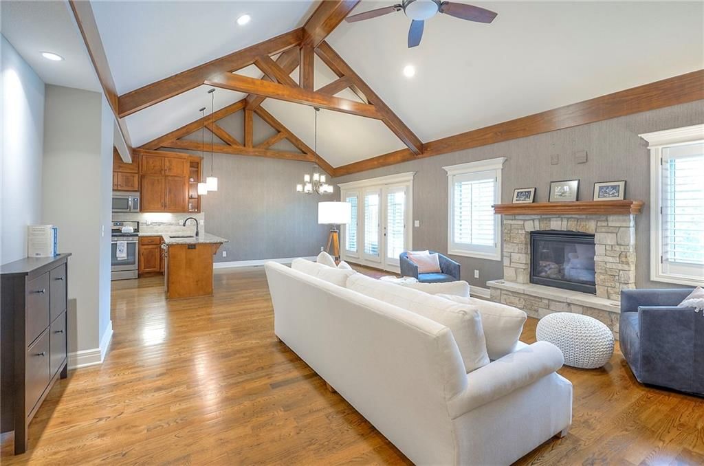14744 Meadow Lane — photo 8