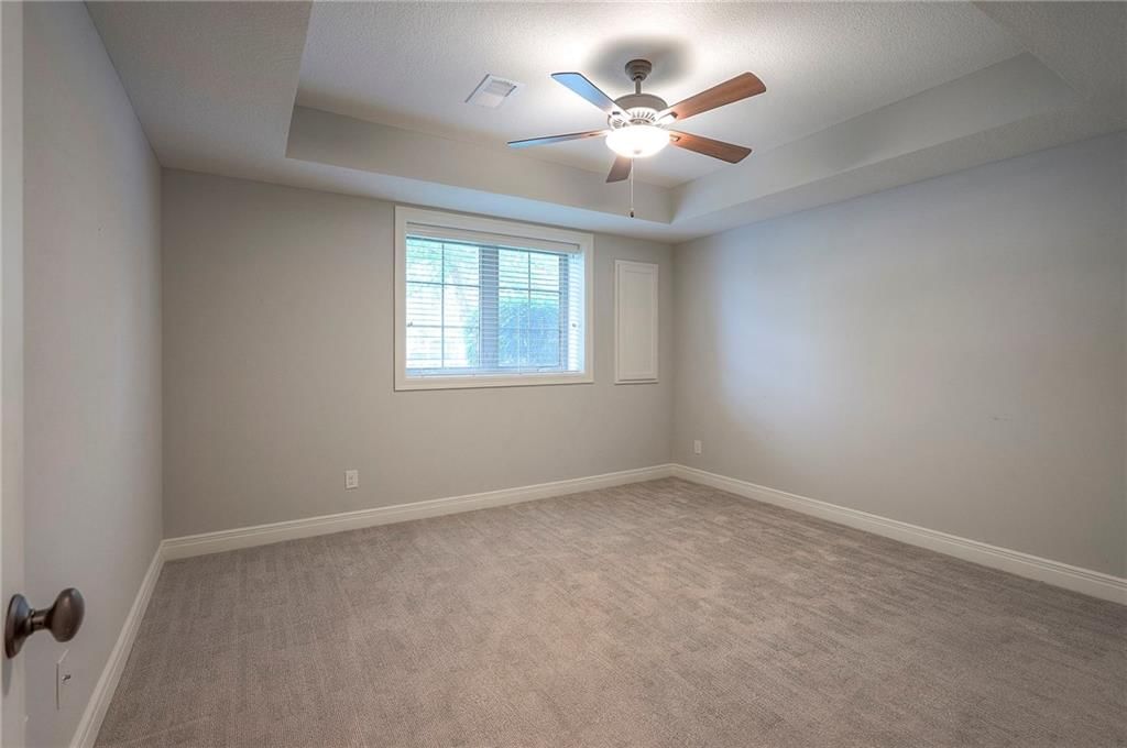 14744 Meadow Lane — photo 41