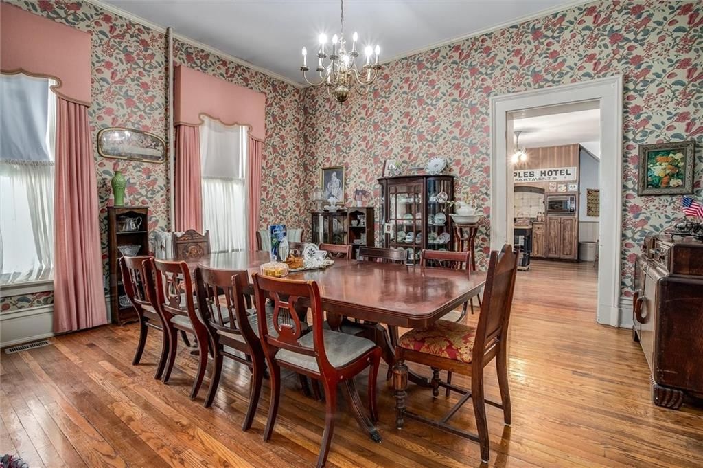 522 W Maple Avenue — photo 16