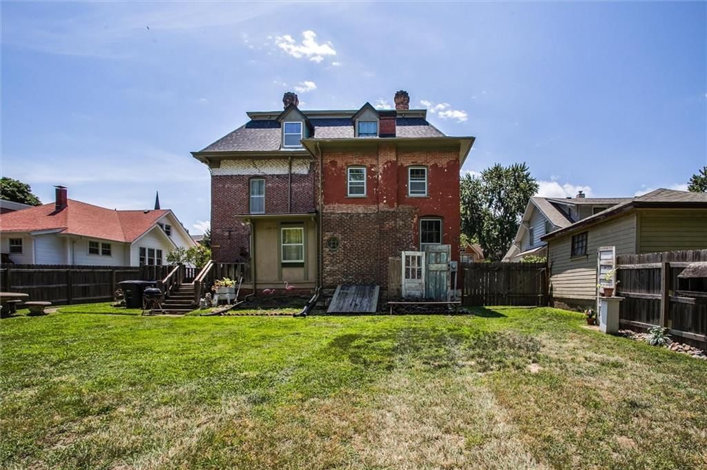 522 W Maple Avenue — photo 37