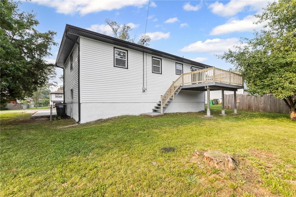 104 W Meriwood Lane — photo 33