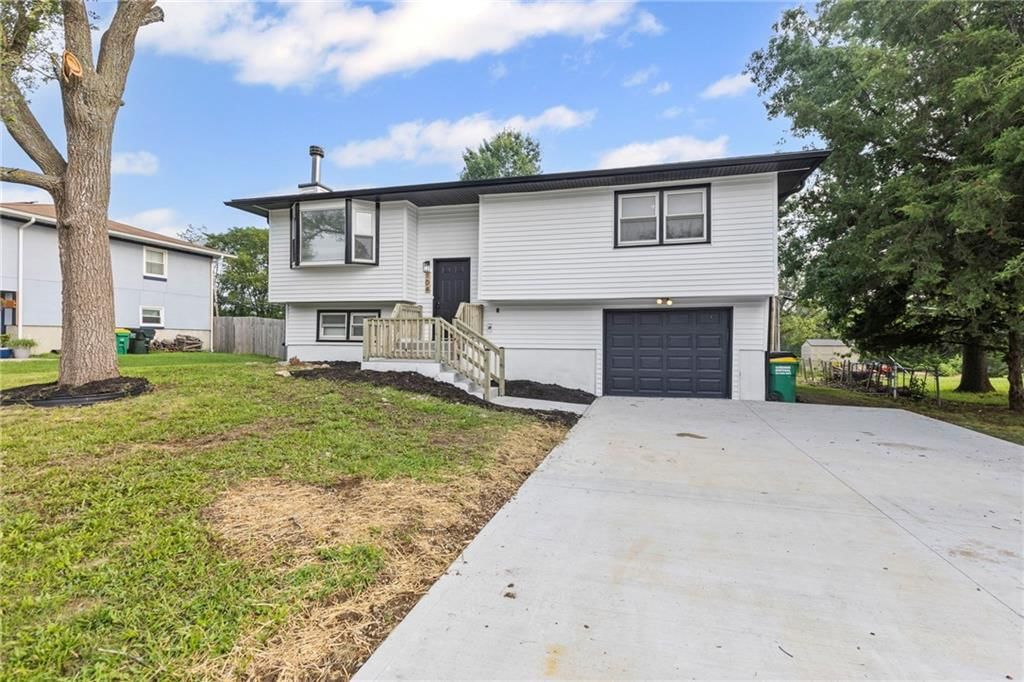104 W Meriwood Lane — photo 36