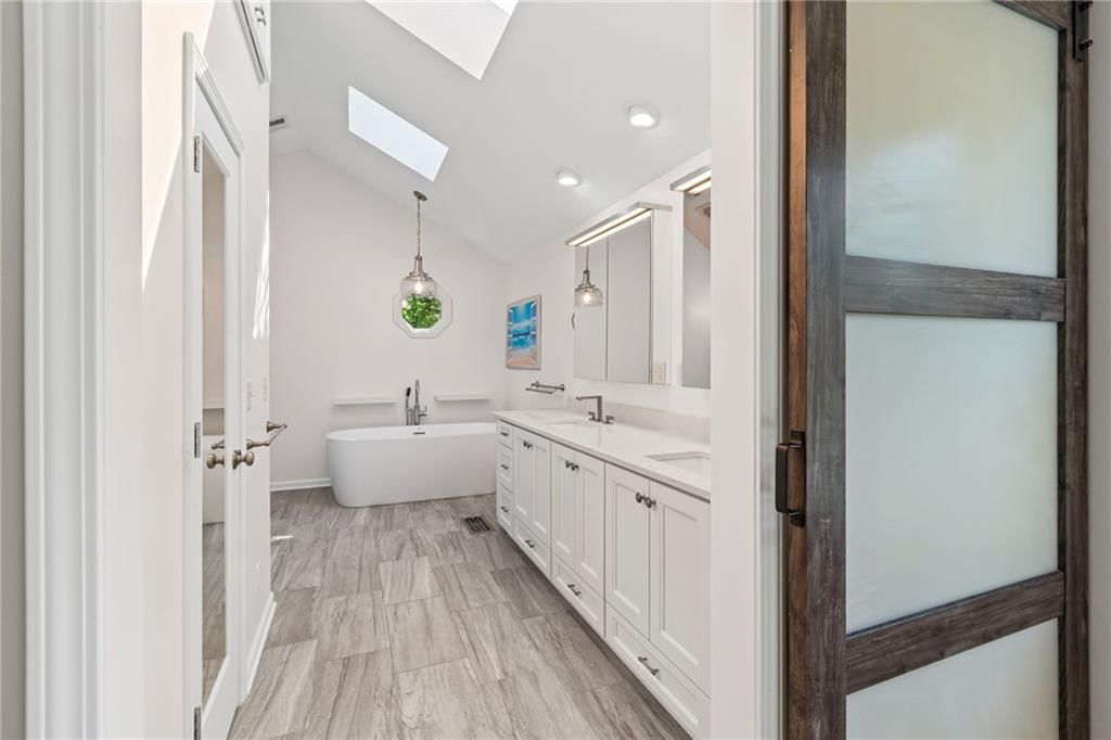 12023 NW Country Club Court — photo 21