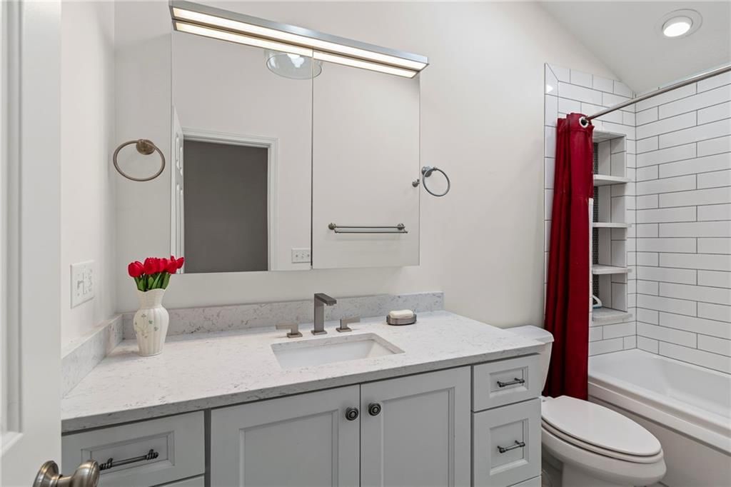 12023 NW Country Club Court — photo 26