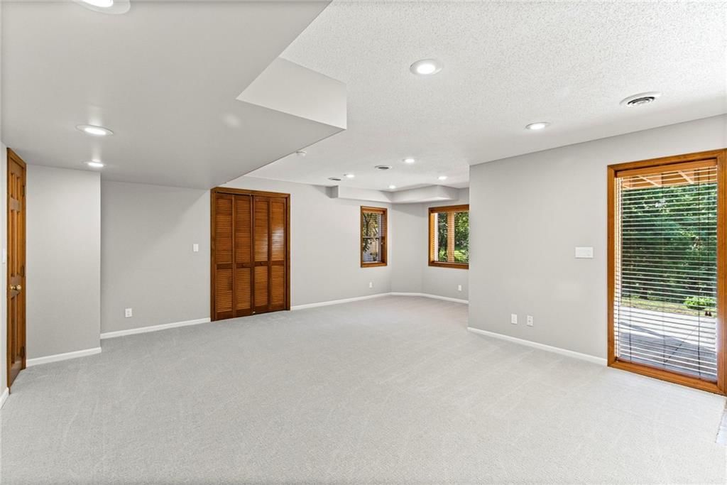 12023 NW Country Club Court — photo 33