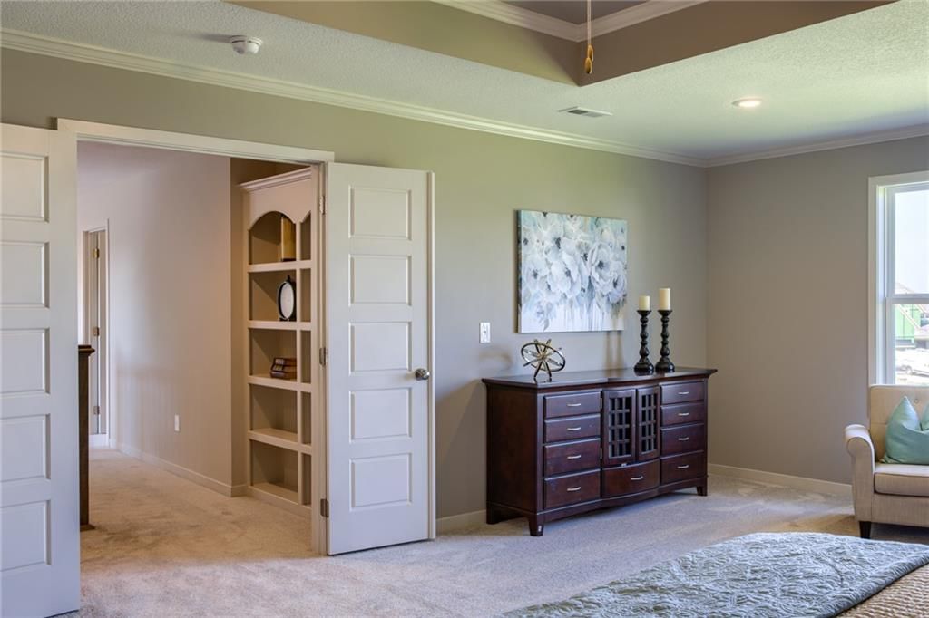 9284 Zarda Drive — photo 15
