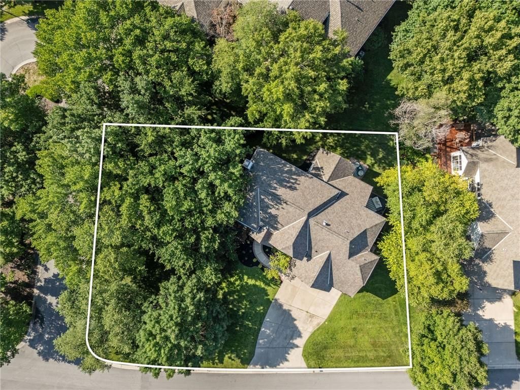15142 Windsor Circle — photo 3
