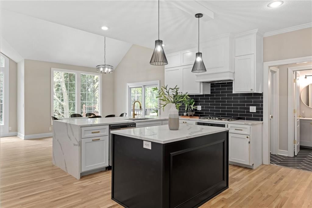 15142 Windsor Circle — photo 14