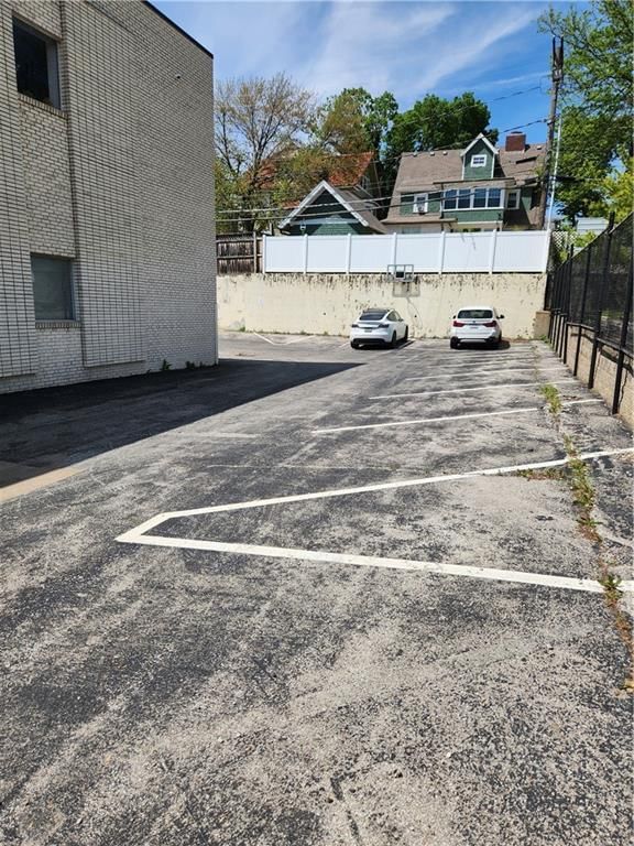 3770 Broadway Boulevard — photo 17
