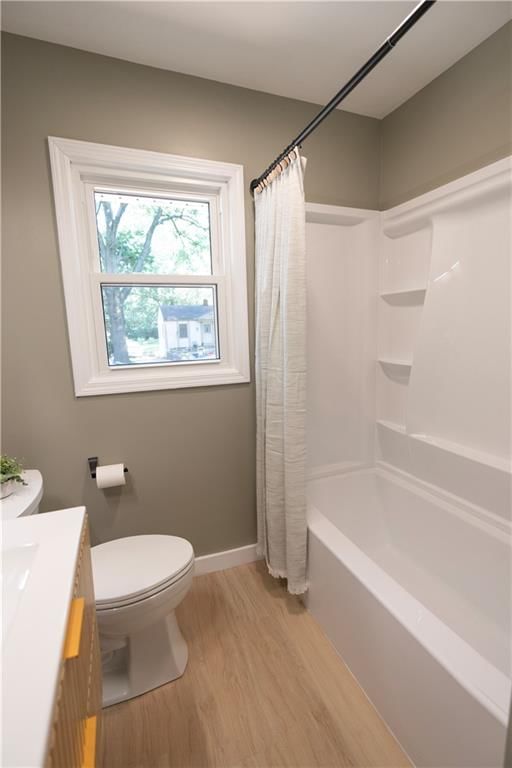 Photo 22 of 38 - 9012 E 75th Street
