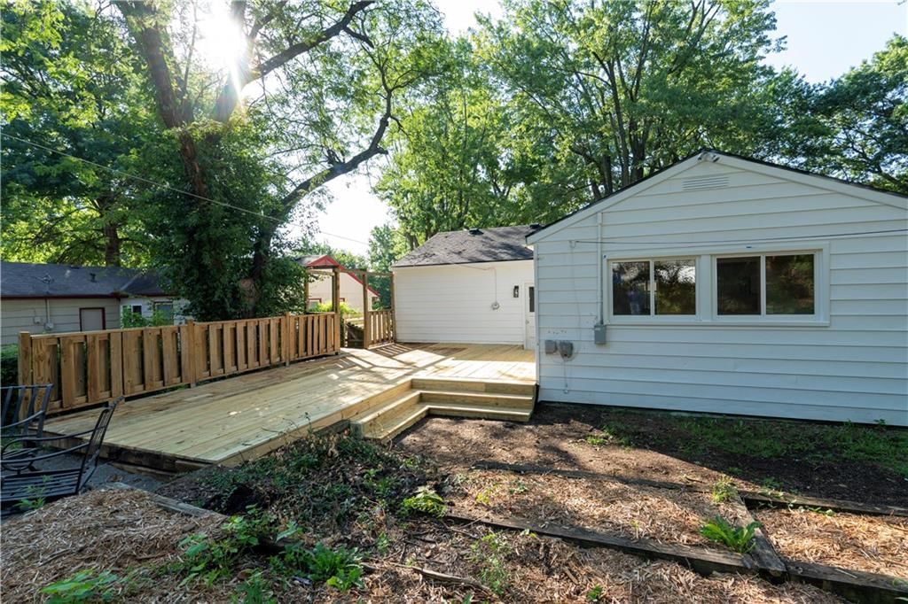Photo 33 of 38 - 9012 E 75th Street