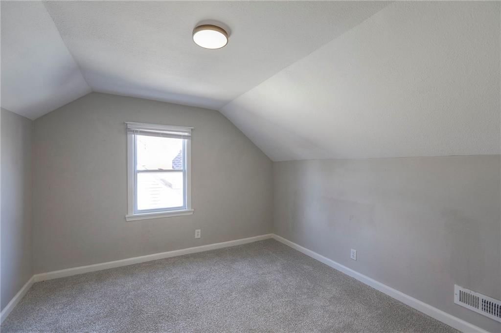 917 E 77th Street — photo 28