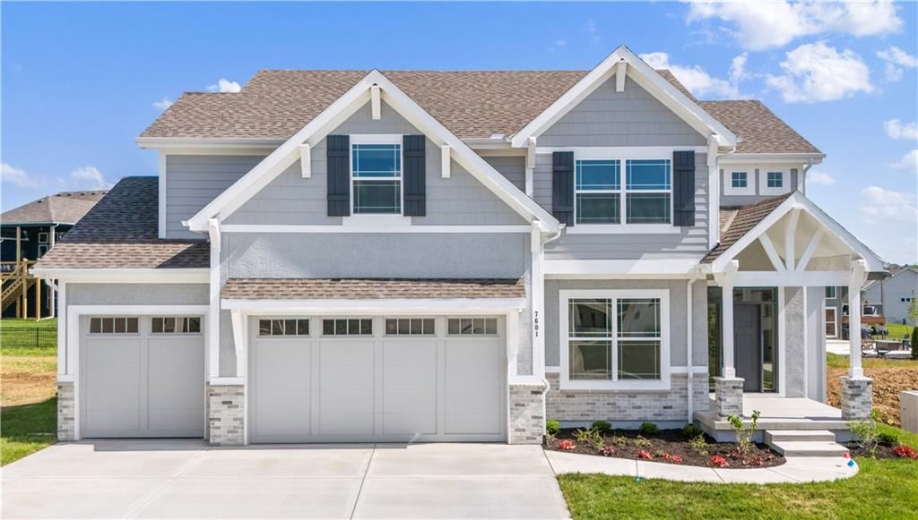 7601 NE 103rd Terrace, Kansas City, MO