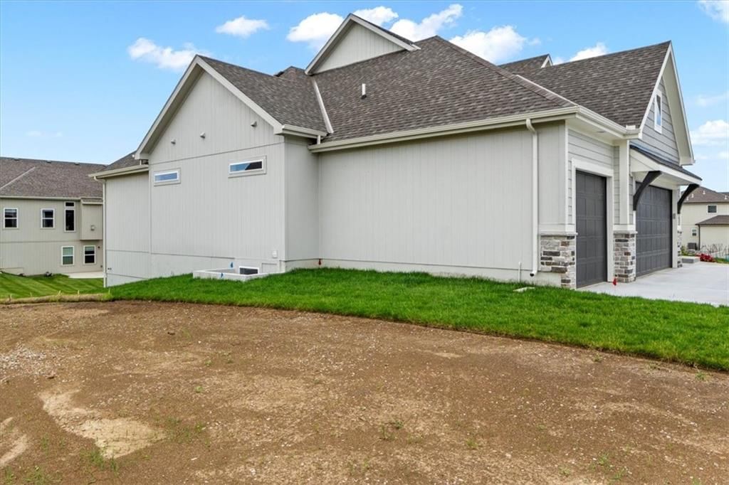 7719 NE 103rd Terrace — photo 34