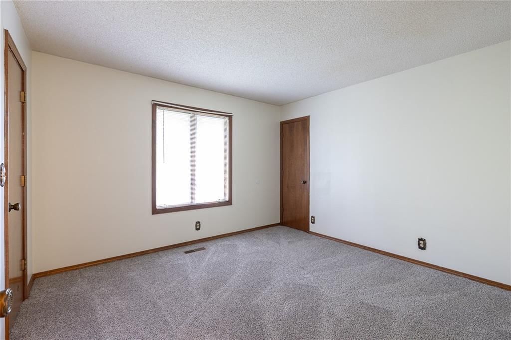 26 Hull Drive — photo 14