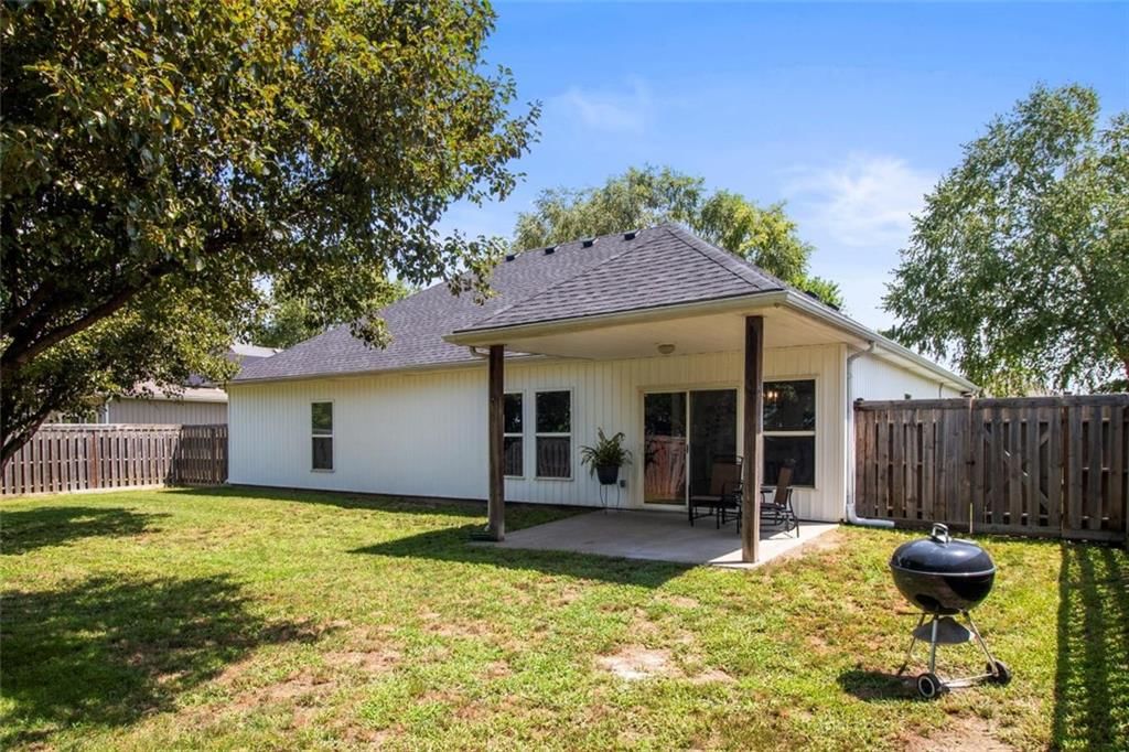 700 SW Bobcat Street — photo 22