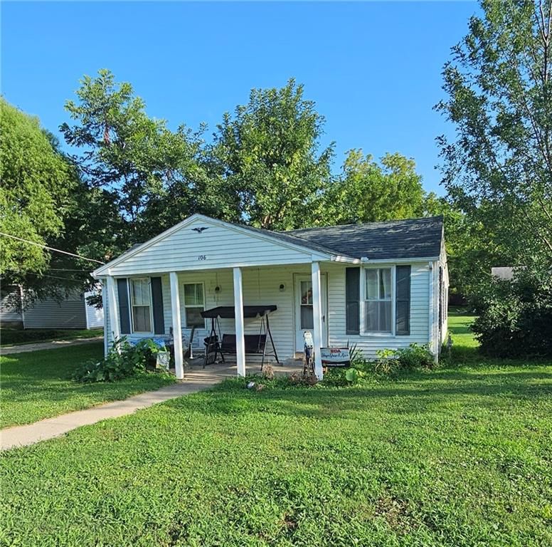 106 W Cedar Street, Waverly, MO