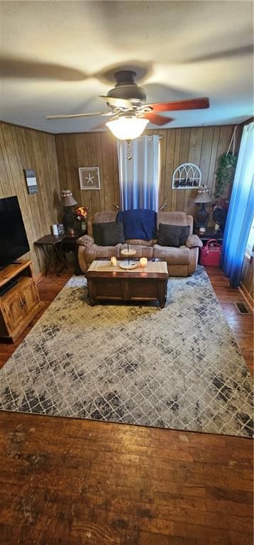 106 W Cedar Street — photo 7