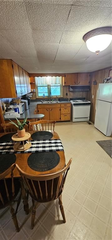 106 W Cedar Street — photo 12