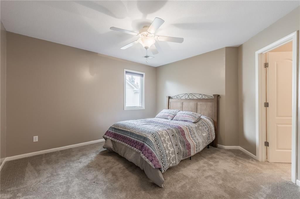 1121 Redwood Place — photo 31