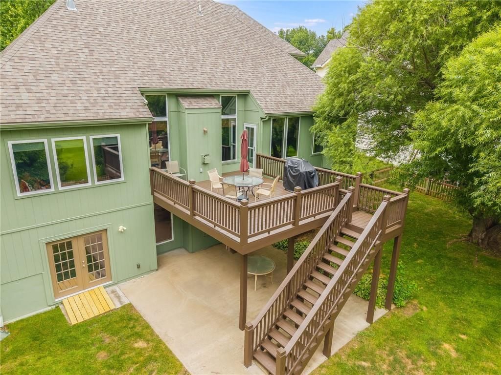 1121 Redwood Place — photo 52