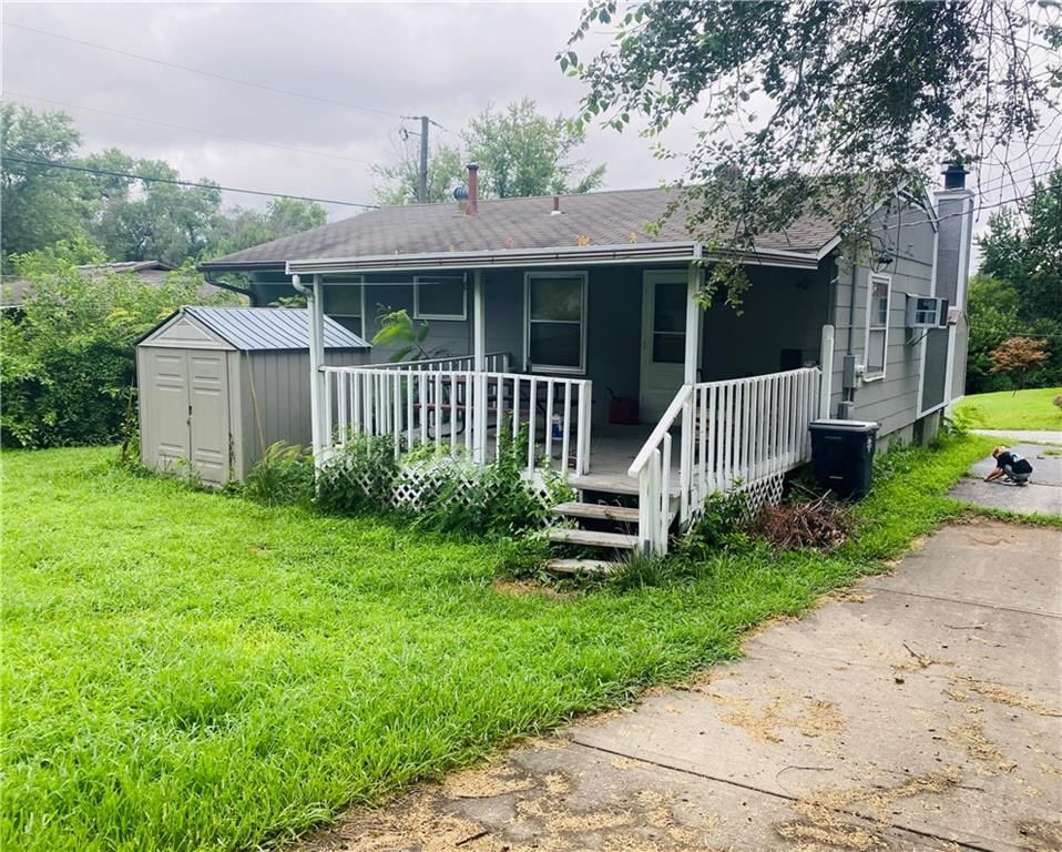 5025 Manchester Avenue — photo 10