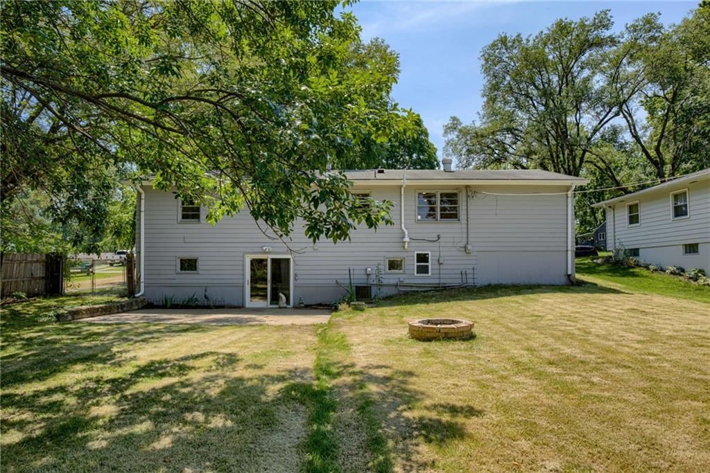 12116 W 63rd Terrace — photo 31