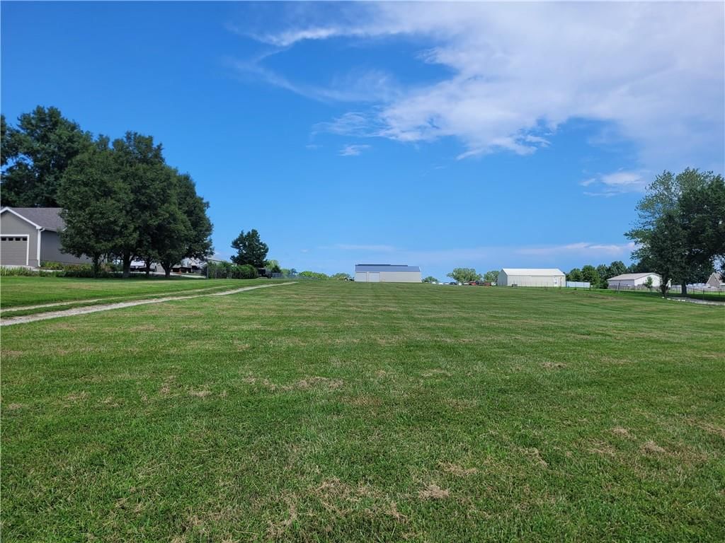 Photo 1 of 7 - 3923 S Rust Road