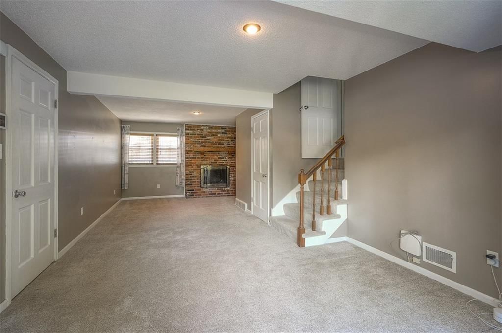 Photo 20 of 34 - 8110 Greeley Avenue