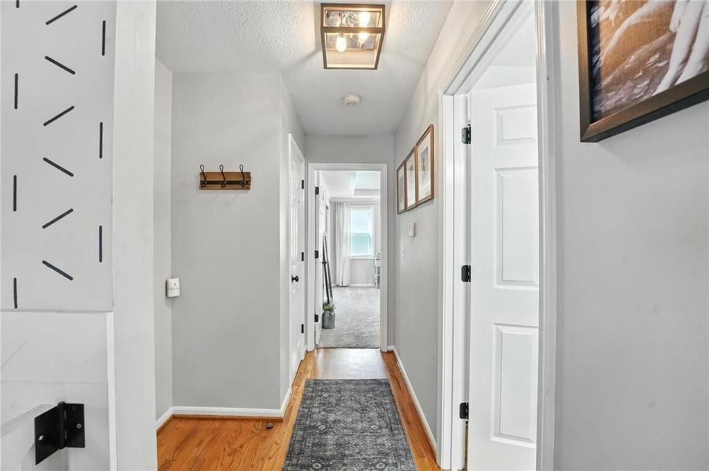 2128 Sunset Circle — photo 14