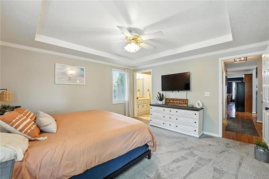 2128 Sunset Circle — photo 17