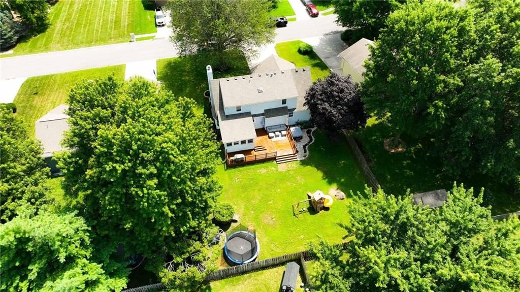 2128 Sunset Circle — photo 41
