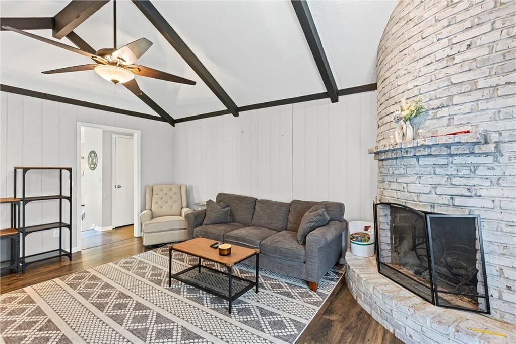 14206 S Locust Street — photo 12