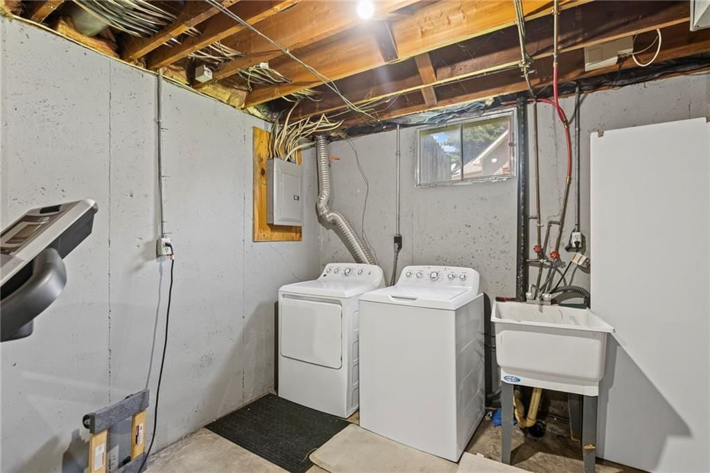14206 S Locust Street — photo 33